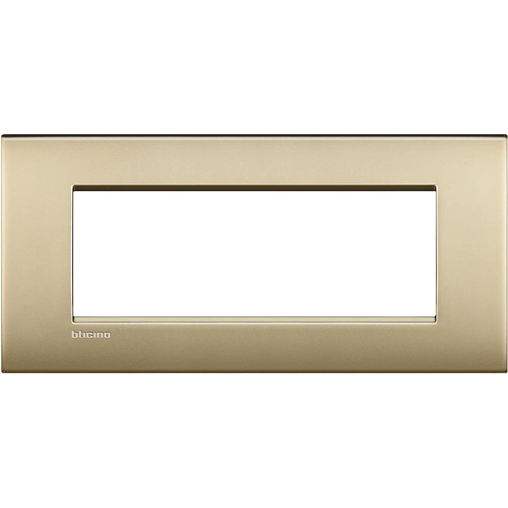  артикул LNC4807OF название Рамка итальянский стандарт 7 мод, цвет Золото матовое, LivingLight, Bticino
